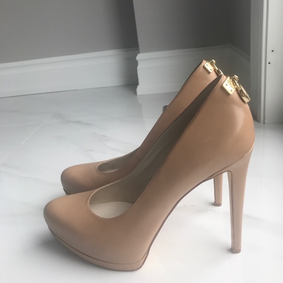 Michael Kors heels - Picture 4 of 5